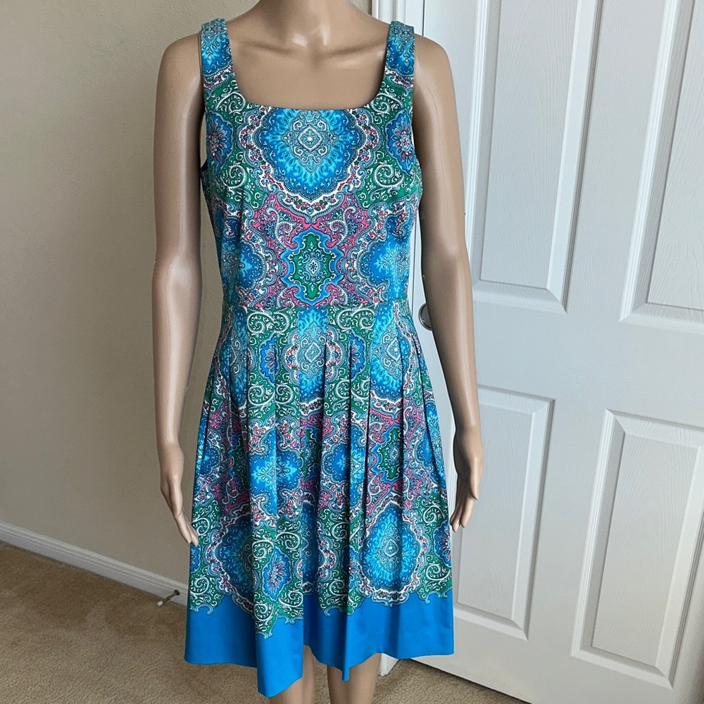 NWT  TALBOT Vibrant Blue and Green Paisley Midi Dress Size 6P